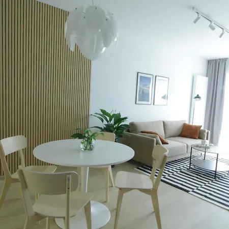 Blue Strict Center Lägenhet *