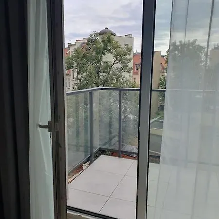 Blue Strict Center Apartment *